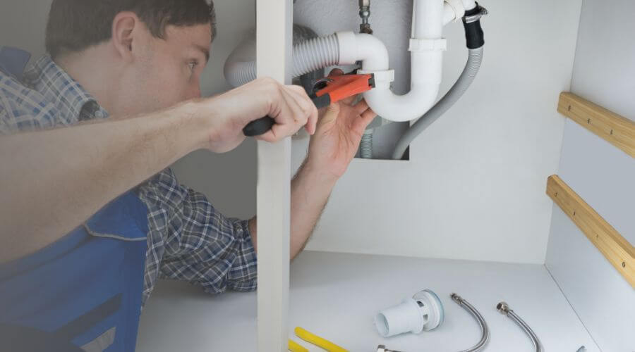 Local annual plumbing maintenance in Rio Frio, TX